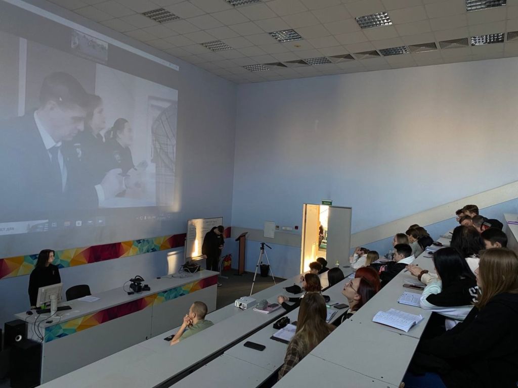 круглый стол корруп 2.jpg