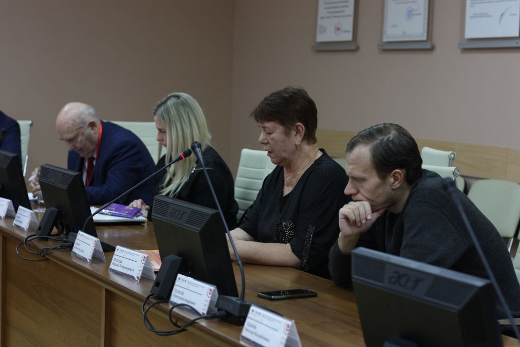 секции2.JPG