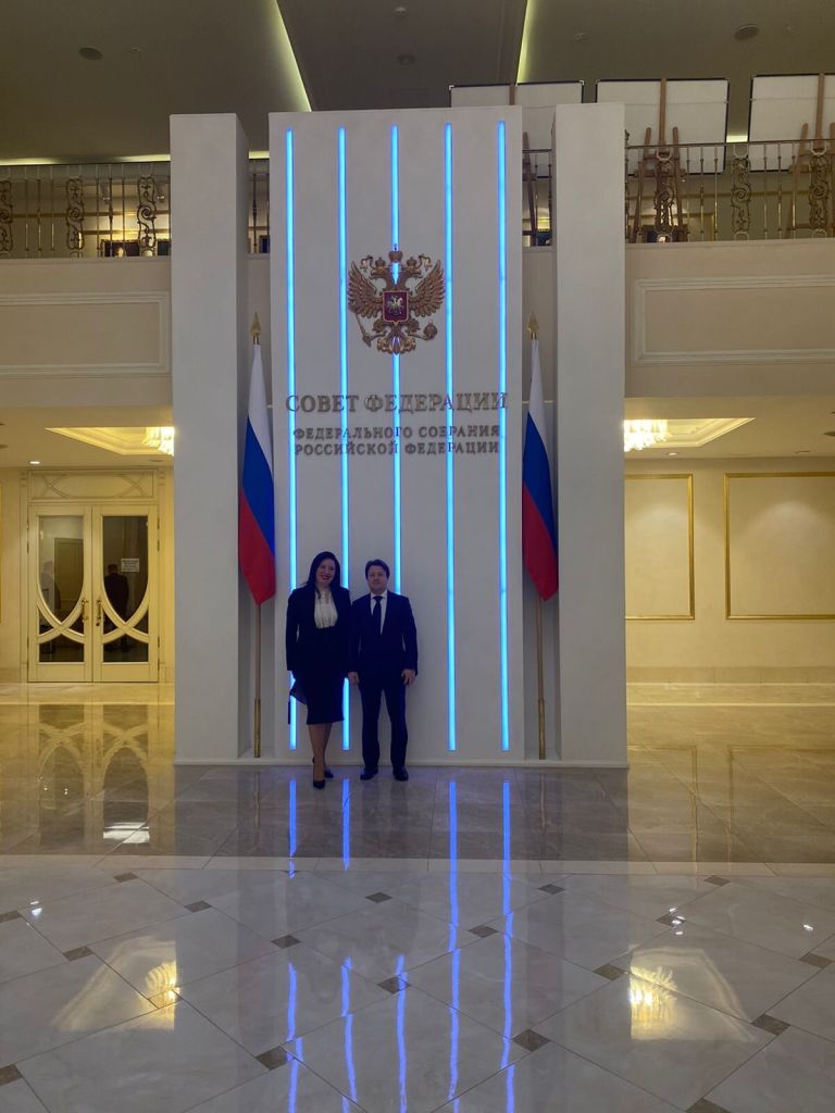 ректор рук на заседании.jpg