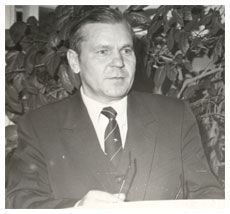 khlebnikov[1].jpg