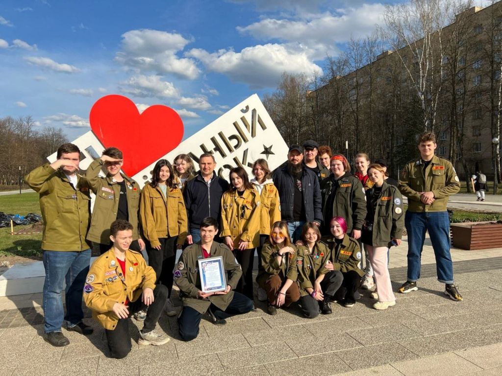 розы донбасса.jpeg розы донбасса.jpeg