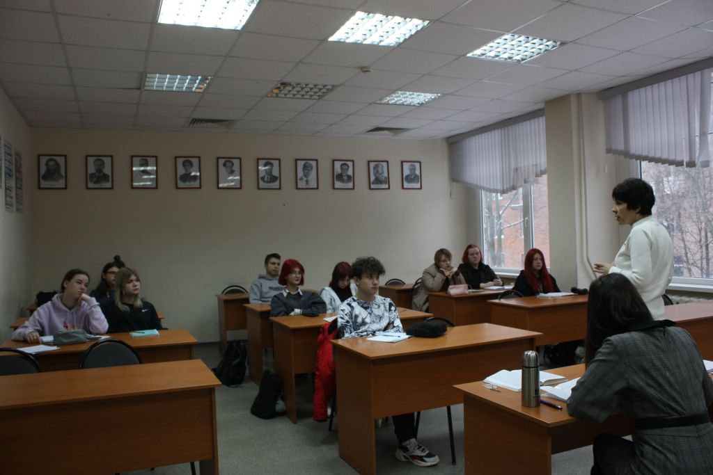 КТО ТАКОЙ ПСИХОЛОГ.jpg